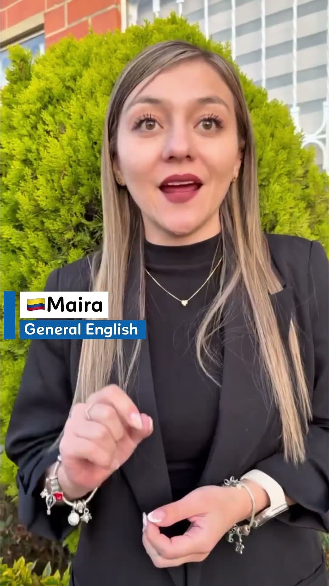 Mayra Saldaña — Isla Lingua student testimonial video